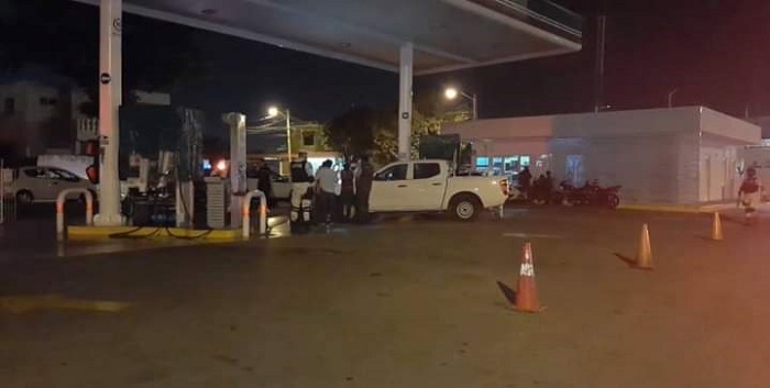 Mérida: Profeco inmoviliza bombas a gasolinera; no daba litros completos