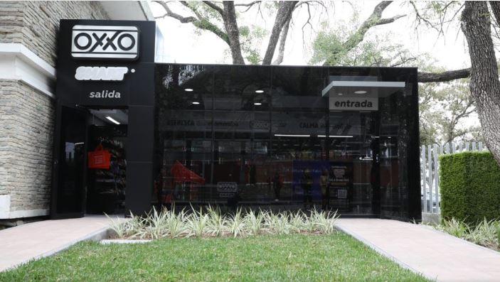 Oxxo abre su primera tienda Grab & Go: Sin cajas y con inteligencia artificial