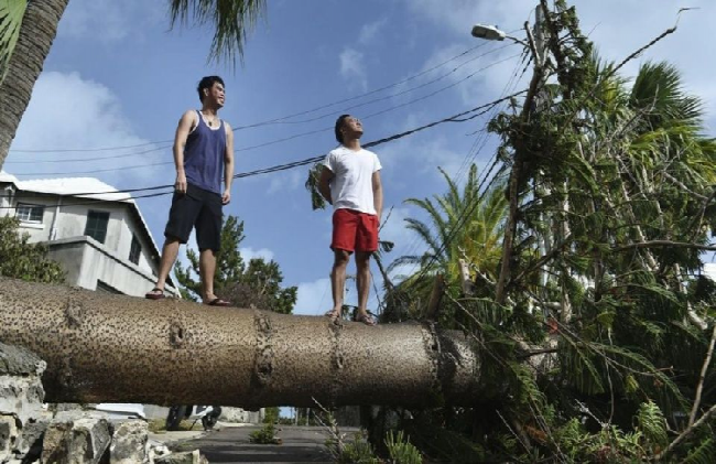 Los Cabos se prepara para la llegada del huracán Lorena