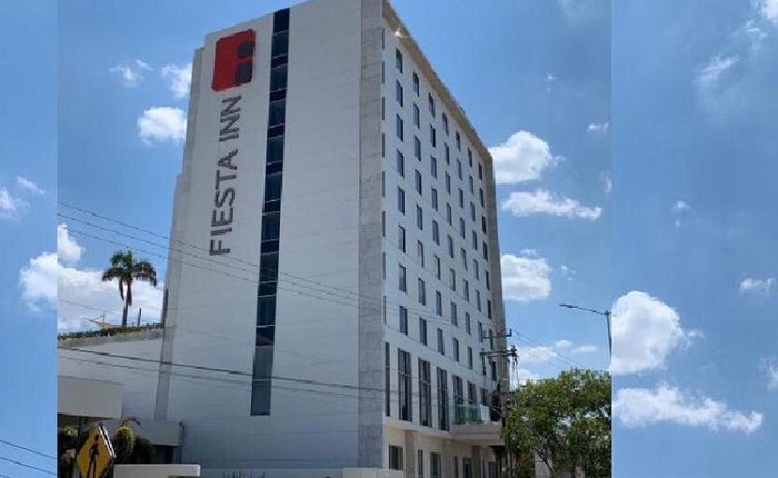 Ofrecen 40 habitaciones del hotel Fiesta Inn para personal de salud de Yucatán