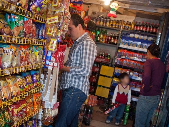 En Tabasco también buscan prohibir vender alimentos chatarra a menores