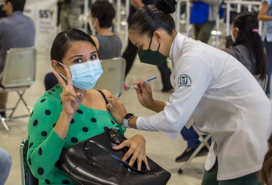 Yucatán: Jornada extraordinaria de vacunación para personal del sector educativo
