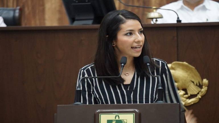 Diputada Paulina Viana propone que se tipifique como delito el “ciberacoso” en Yucatán