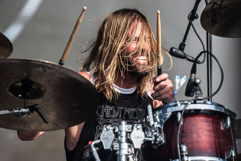 The Foo Fighters cancela su gira mundial de 2022 tras la muerte de su baterista
