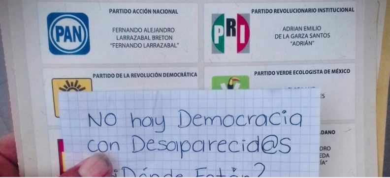 Familias de víctimas exigen búsqueda en boletas: "No hay democracia con desaparecidos"