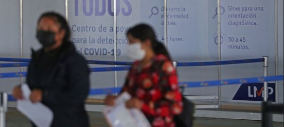 Denuncian falsificación de pruebas Covid en Aeropuerto de Cancún