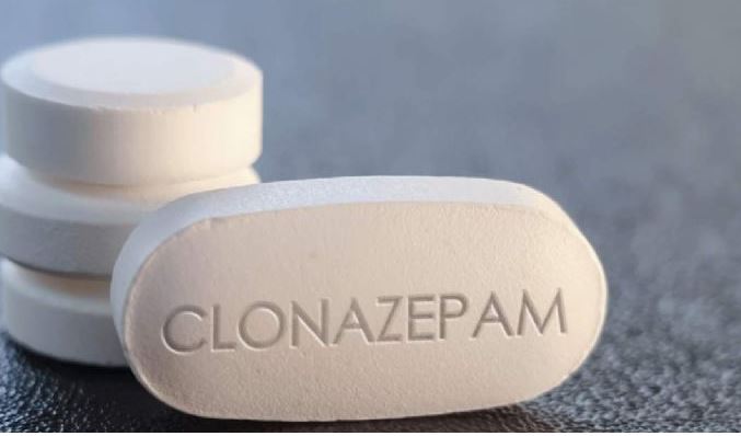 CDMX: Caen narcomenudistas que vendían clonazepam en escuelas
