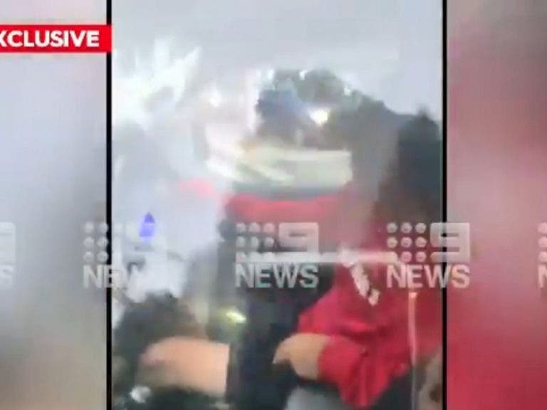 Tres niños roban el carro de un presentador de televisión en Australia
