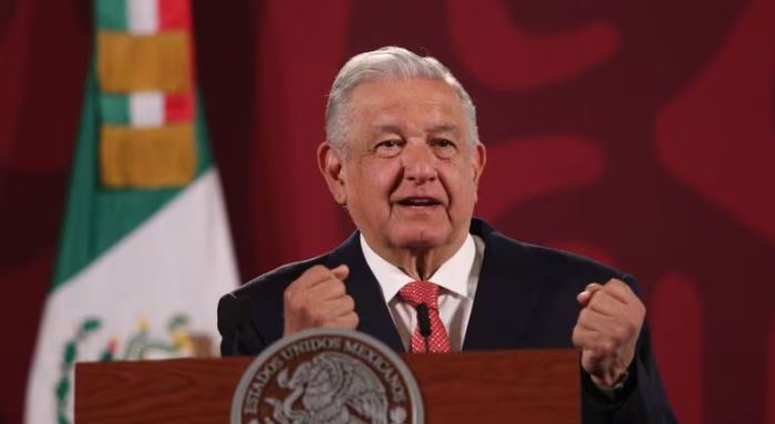 PAN y PRI acusan a AMLO de ‘engañar al pueblo’ con sus reformas: Estas ‘batearán’