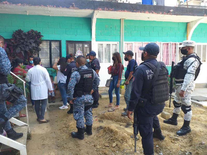 Rescatan a niño que era obligado a vender dulces y lo dejaban sin comer