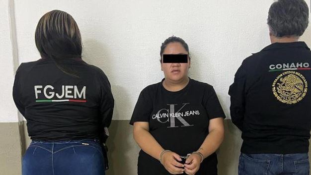 Detienen a mujeres por asesinar a su hermana, enterraron su cuerpo en el jardín