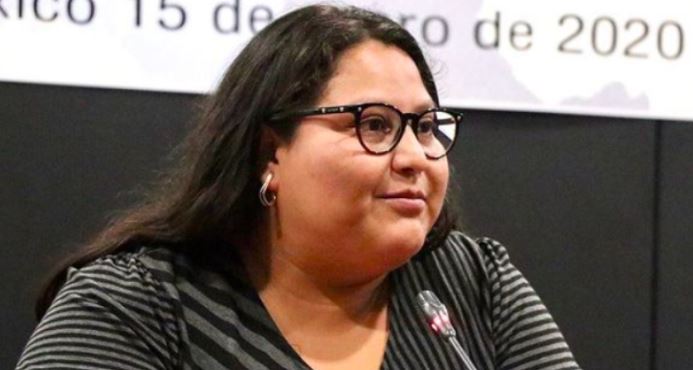 Exhiben beca Conacyt de más de $157,000 para hermana de Citlalli Hernández