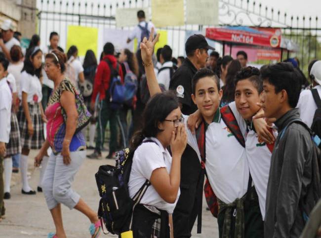 Pleito grande en Peto por fiesta de graduación de secundaria