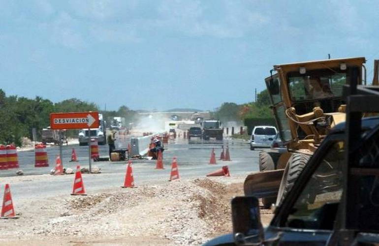SCT destinará a Yucatán $550 millones para mejorar carreteras