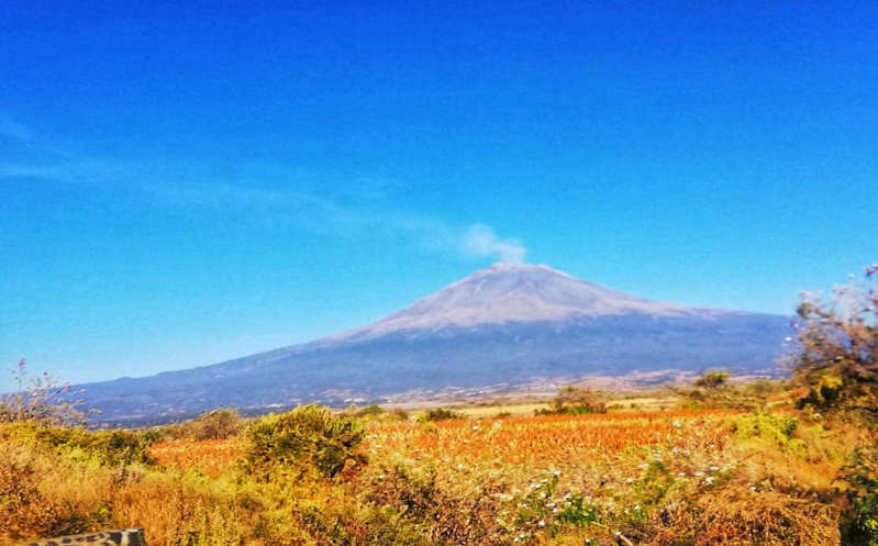 Registra 29 exhalaciones el volcán Popocatépetl