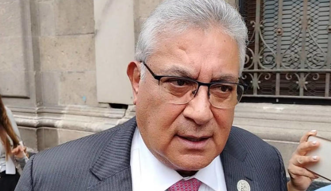 SNTE pide a Sheinbaum definir incremento salarial y prestaciones
