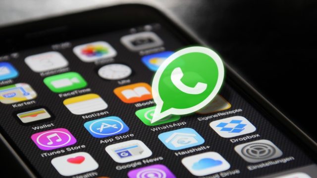 Reportan caída de WhatsApp e Instagram en México