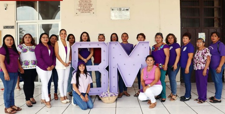 Hacen un reconocimiento a  la labor de las mujeres en Oxkutzcab