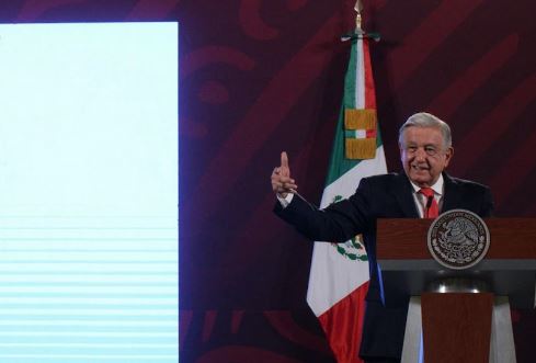 AMLO Arremete Contra el INAI en su mañanera ¡Qué raro!