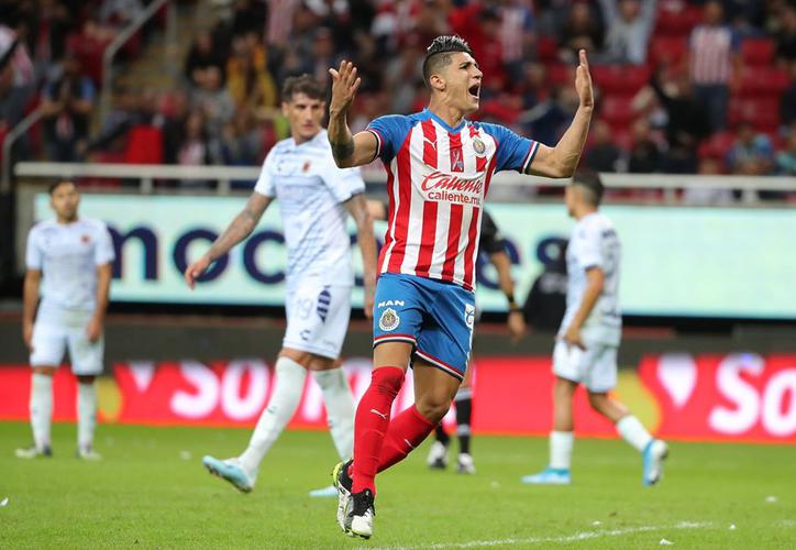 Chivas confirma que ya no quiere a Alan Pulido