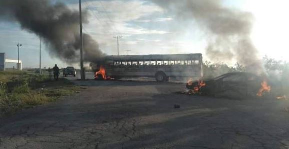 (VIDEO) Tamaulipas despierta entre balaceras, quema de vehículos y bloqueos