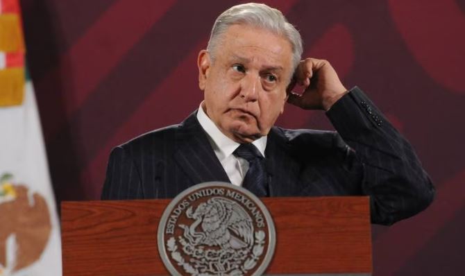 Autogol de AMLO: Exhibe contratos de empresas de Xóchitl ¡con su gobierno!