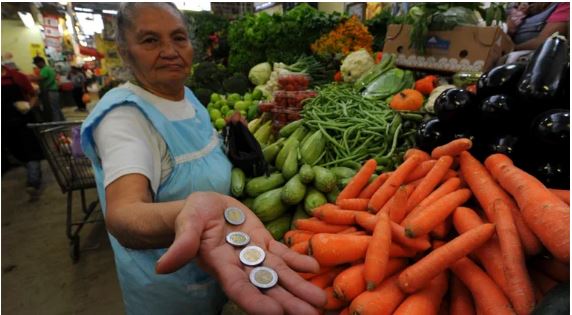 Con una inflación del 7.99%, las Afores registraron pérdida histórica