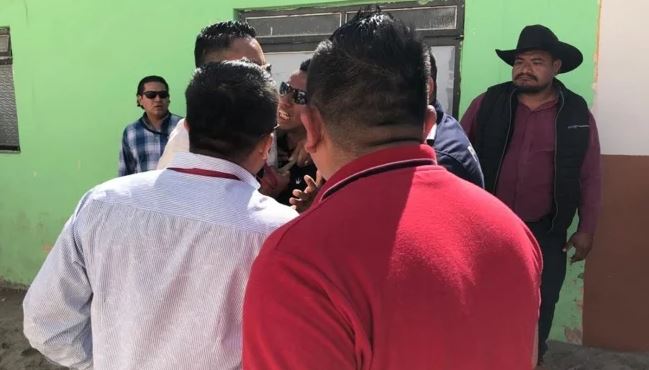 Desenfundó su pistola previamente a mitin de AMLO en Morelos