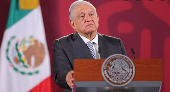 AMLO: "Alertas de viajes de EE.UU. a México son "de metiches"