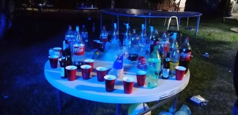 (VÍDEO) CDMX: Más de 1,000 jóvenes en fiesta clandestina; 5 estaban intoxicados