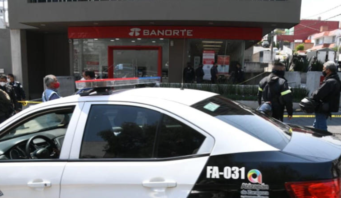 Sinaloa: Asalta banco y luego abandona parte del dinero; los billetes tenían rastreador