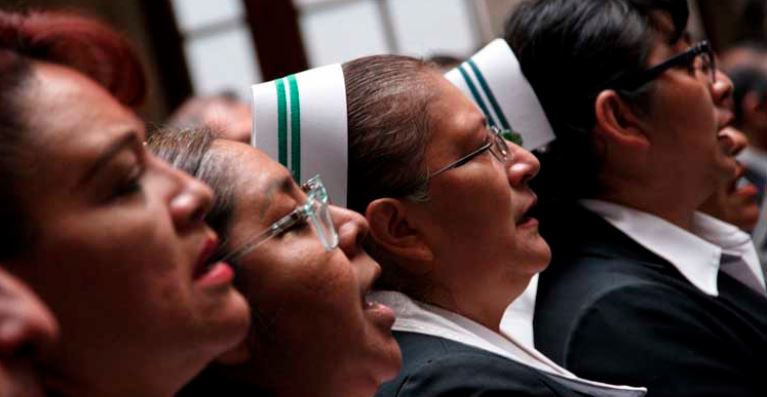 Respetamos paro de mujeres, pero se solidarizarán acudiendo a labores: IMSS