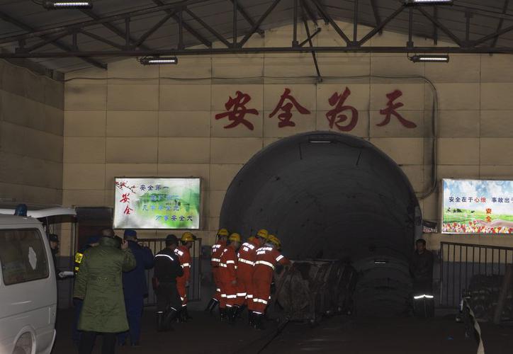 Mueren 15 mineros tras explosión en China