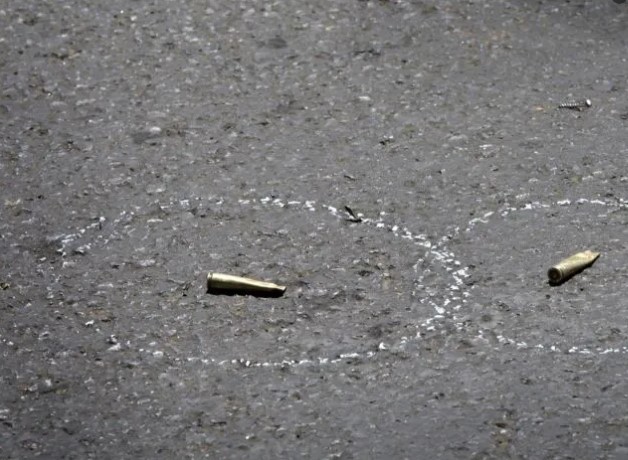 Jalisco: Hombre mata a balazos a mujer en agencia del Ministerio Público