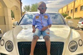 Conoce la lujosa vida de Mompha Junior, el niño más rico de África