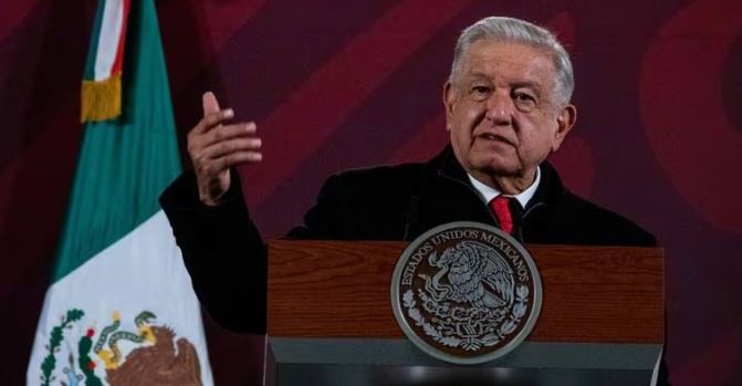 Reforma pensiones 2024 de AMLO pone en riesgos a los trabajadores