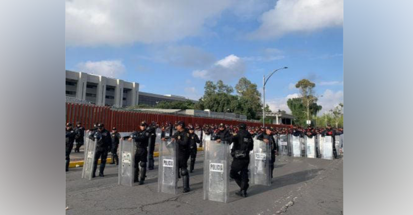 Fuerte operativo policíaco en Congreso de la Unión por la toma de protesta de Sheinbaum