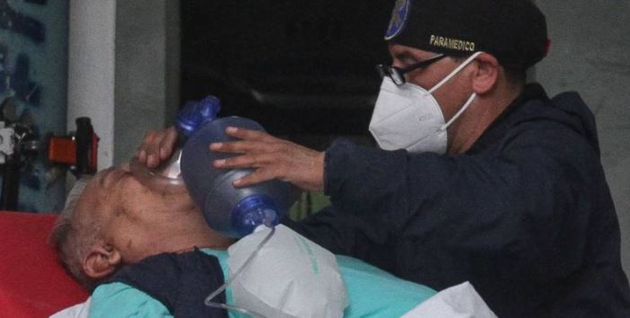 México registra 1,177 nuevas muertes por Covid en un día