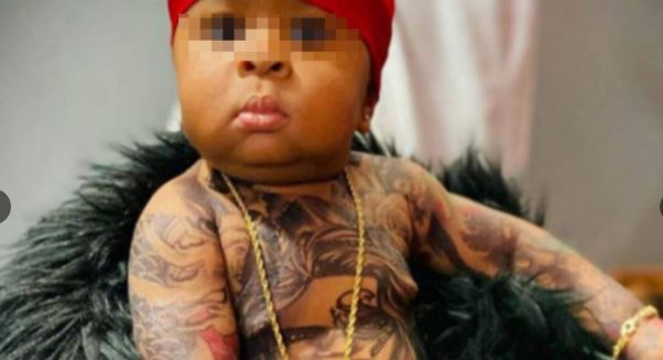 (VÍDEO) Tunden a mujer por tatuar a su hijo de solo 6 meses... Peroooo