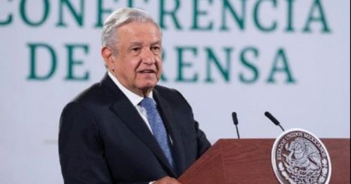 AMLO "justifica" a su otro hermano recibiendo dinero: "Es campaña negra de Loret"