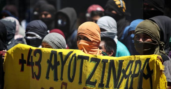 Padres: Informe de AMLO sobre caso Ayotzinapa es peor que la "verdad histórica"