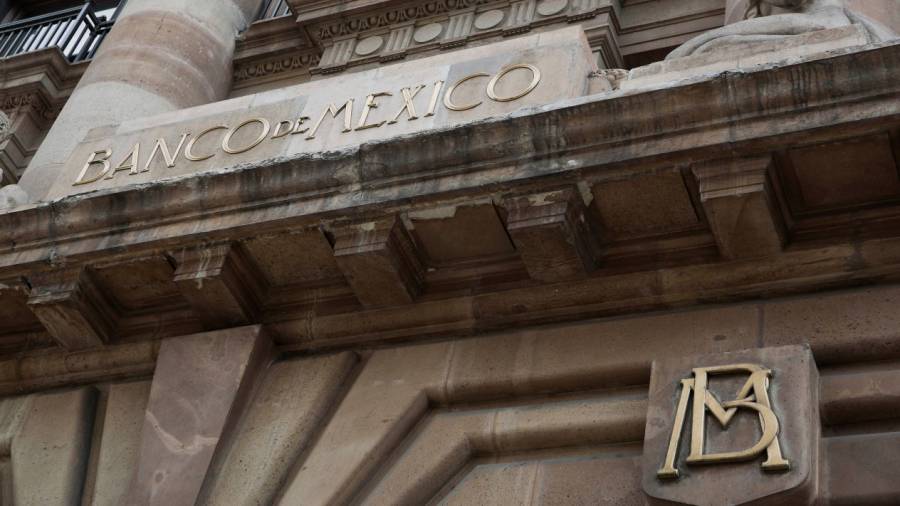 ¿Cómo impacta a mi bolsillo el recorte de la tasa de interés del Banco de México?