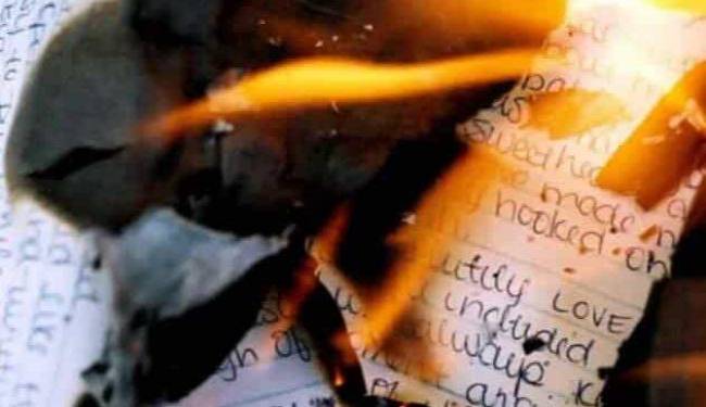 Joven quema cartas de su ex y ocasiona un gran incendio