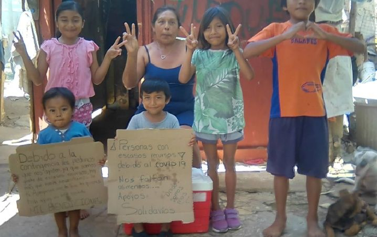 Mérida: Mujer clama ayuda para dar de comer a sus 5 hijos