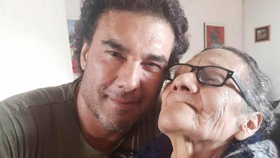 Eduardo Yañez confiesa que se enamoró de su mamá y quería casarse con ella