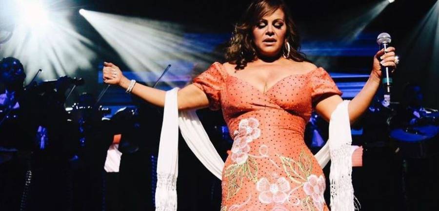 Youtuber niega ser Jenni Rivera y pide que paren rumores