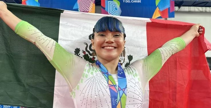 Alexa Moreno gana el oro en la Copa Mundial de gimnasia artística en París, Francia