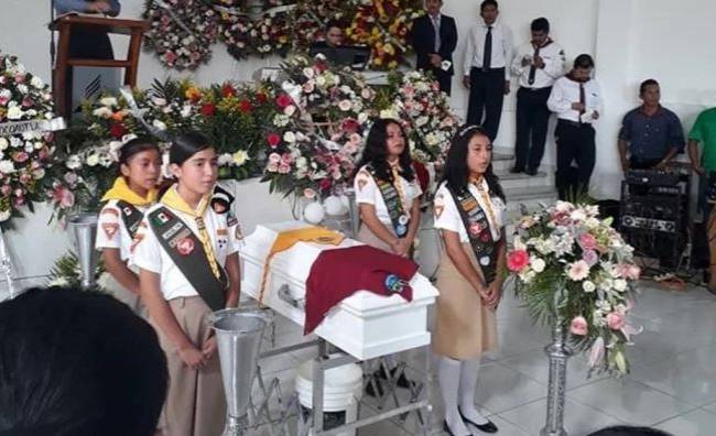 Despiden a menor secuestrada por su niñera en Chiapas