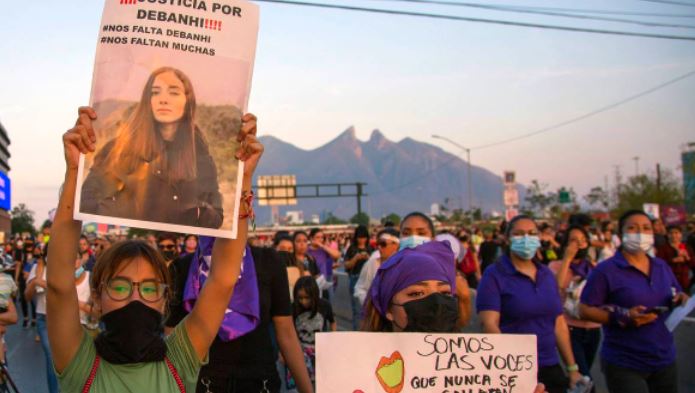 A un mes de su hallazgo, no hay nada claro en el caso Debanhi