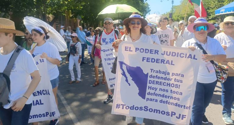 Empresarios lamentan que senadores yucetecos avalen extinción de fideicomisos del PJF